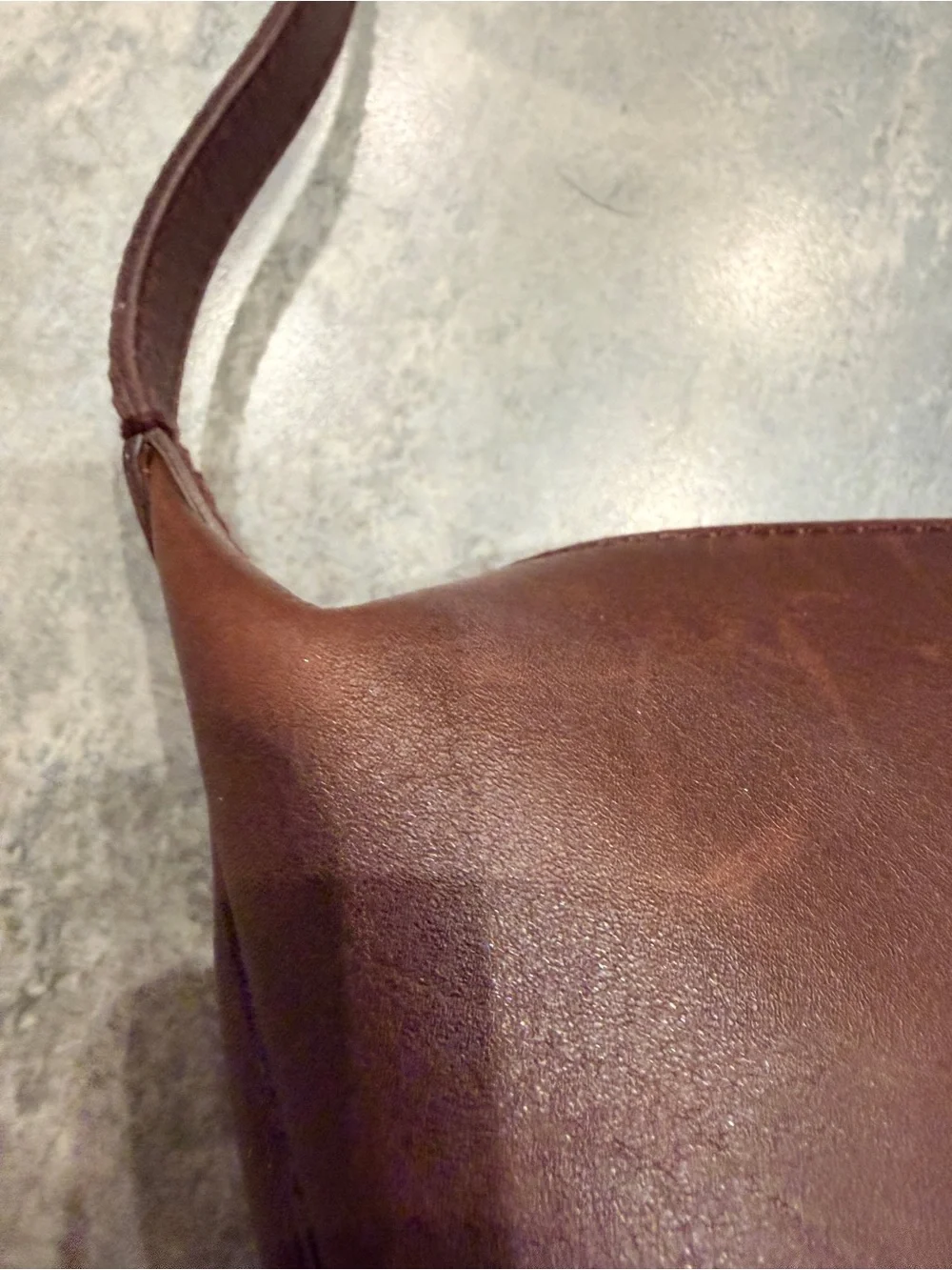 Madewell Brown Leather Crescent Crossbody travel Shoulder Bag Zip Top day bag